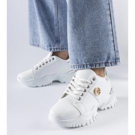 D/GMR Valkoiset lenkkarit massiivisella Arpaia-pohjalla valkoinen 1