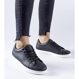 D/GMR Mustat Bourassa-lenkkarit 2