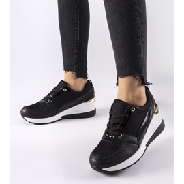 D/GMR Mustat Gauvin wedge -lenkkarit 1