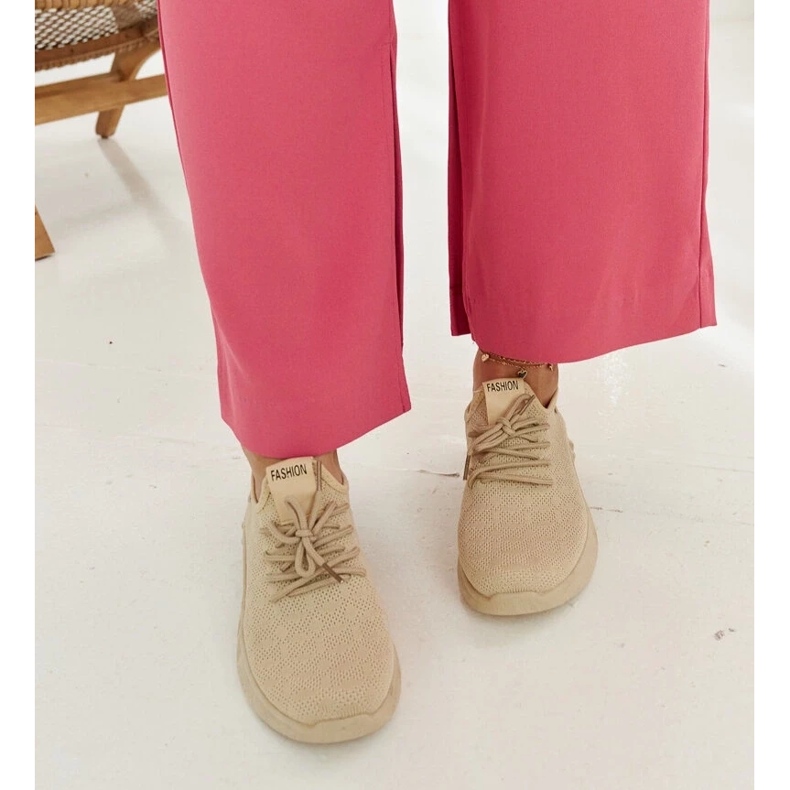 D/GMR Beiget kangaslenkkarit Mira 2