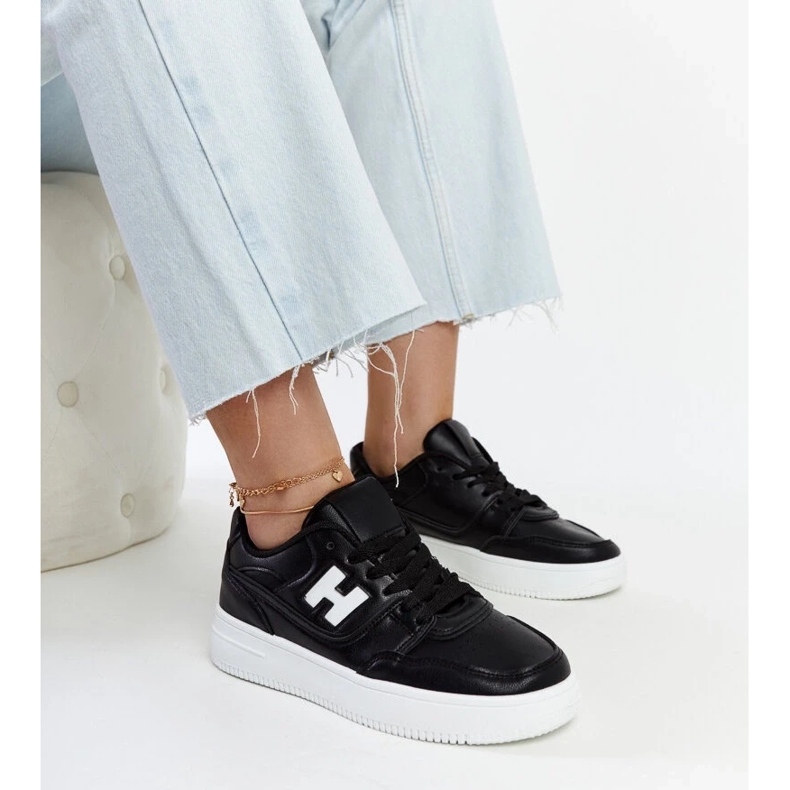 D/GMR Mustat tennarit valkoisella Mentha-tasolla 2