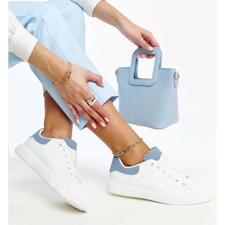 D/GMR Valkoiset ja siniset lenkkarit ariam -alustalla valkoinen 1