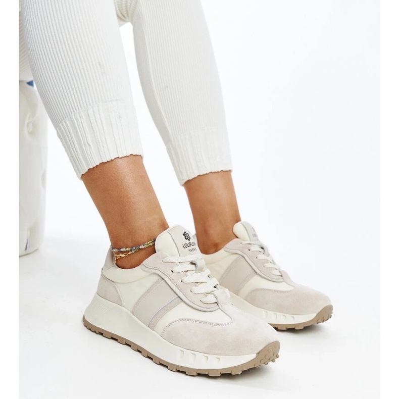 Nahasin harmaat nahkalenkkarit 2