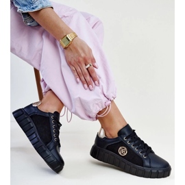 Mustat nahkaiset tennarit massiivisella Viera-pohjalla 2