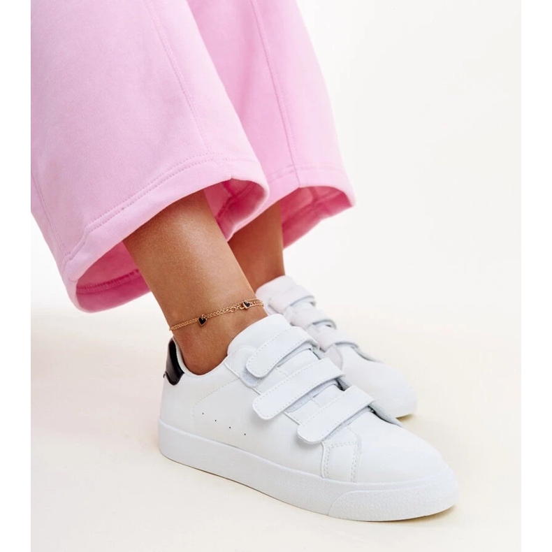 Samalan valkoiset ja mustat velcro-lenkkarit valkoinen 1