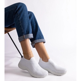 D/CEO Mora valkoiset slip-on urheilulenkkarit valkoinen 2