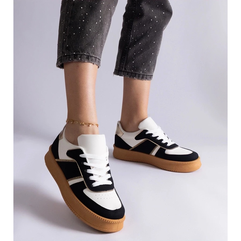 D/CEO Mustat nauhalliset tennarit Felicita-alustalla 2