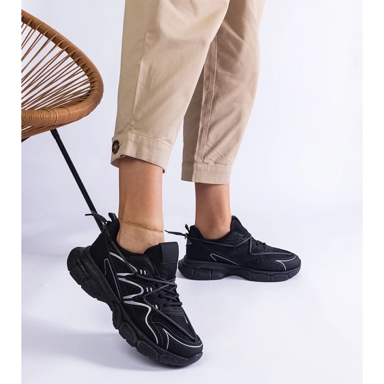 D/CEO Mustat naisten lenkkarit massiivisella collanga -pohjalla 2