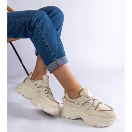 D/CEO Naisten beigenväriset urheilulenkkarit Ivett 2