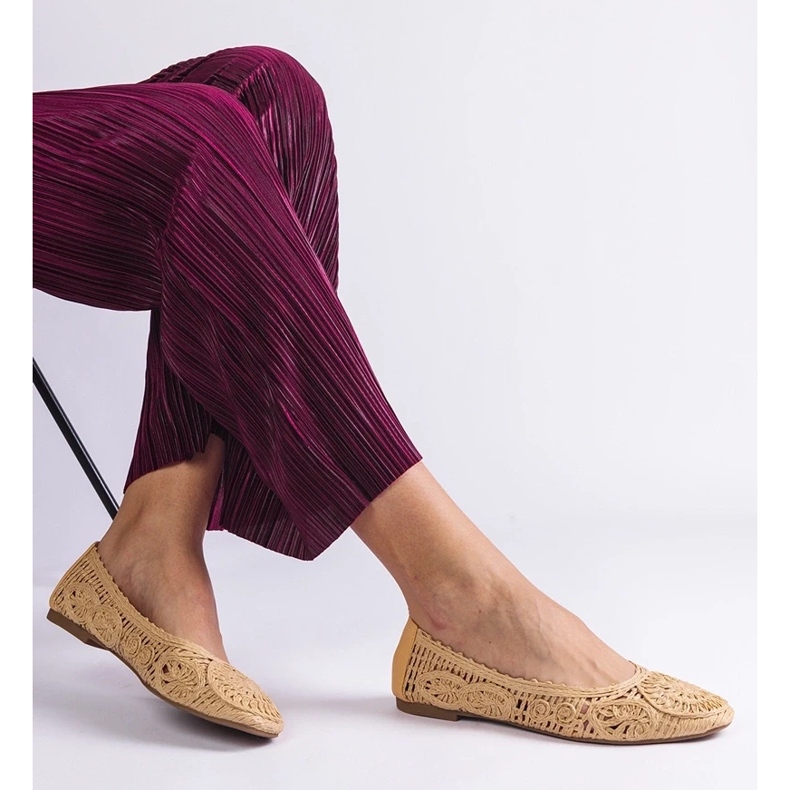 D/CEO Beige balleriinit punottu salinela 2