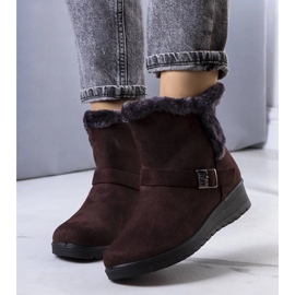 D/CEO Ruskeat eristetyt saappaat Capo wedge -kantapäässä 1