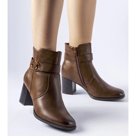 D/CEO Ruskeat eristetyt Muscoline-nilkkurit 1