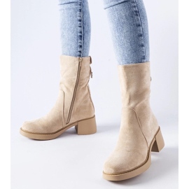 D/CEO Agordinon beigenväriset ekologiset mokkanahkanilkkurit 1