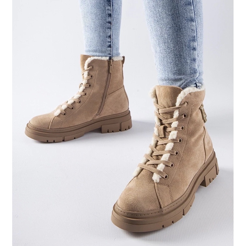 D/CEO Beiget eristetyt nilkkurit Pompein ekologisesta mokkasta 1