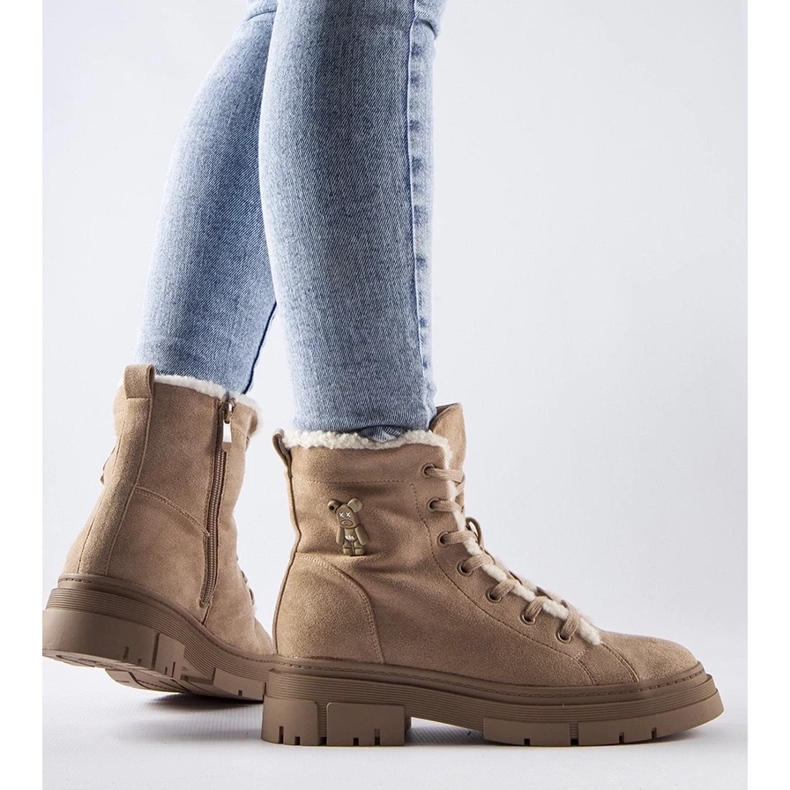 D/CEO Beiget eristetyt nilkkurit Pompein ekologisesta mokkasta 2