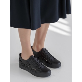 Naisten Belvio Black Sneakers musta 1