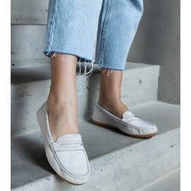 D/CEO Harmaat mokasiinit, jotka on valmistettu Cellarengon eko-mokkasta 2