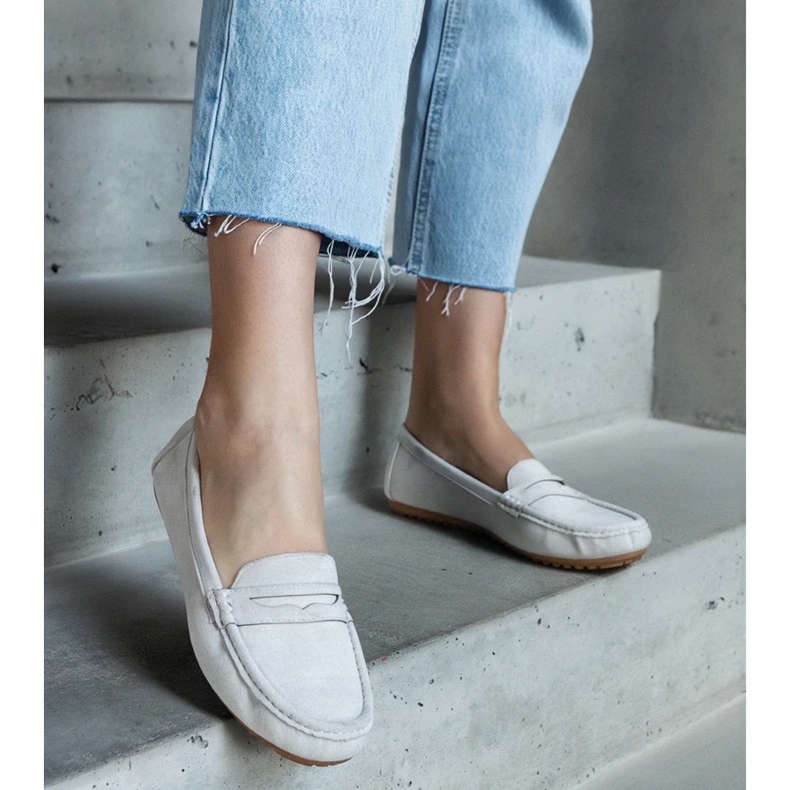 D/CEO Harmaat mokasiinit, jotka on valmistettu Cellarengon eko-mokkasta 2