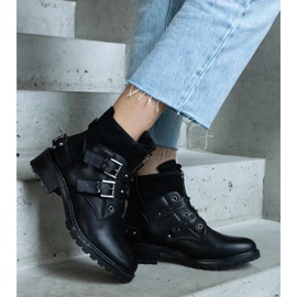 D/CEO Neffan mustat nilkkurit, joissa on nepparit ja tasainen kantapää 2