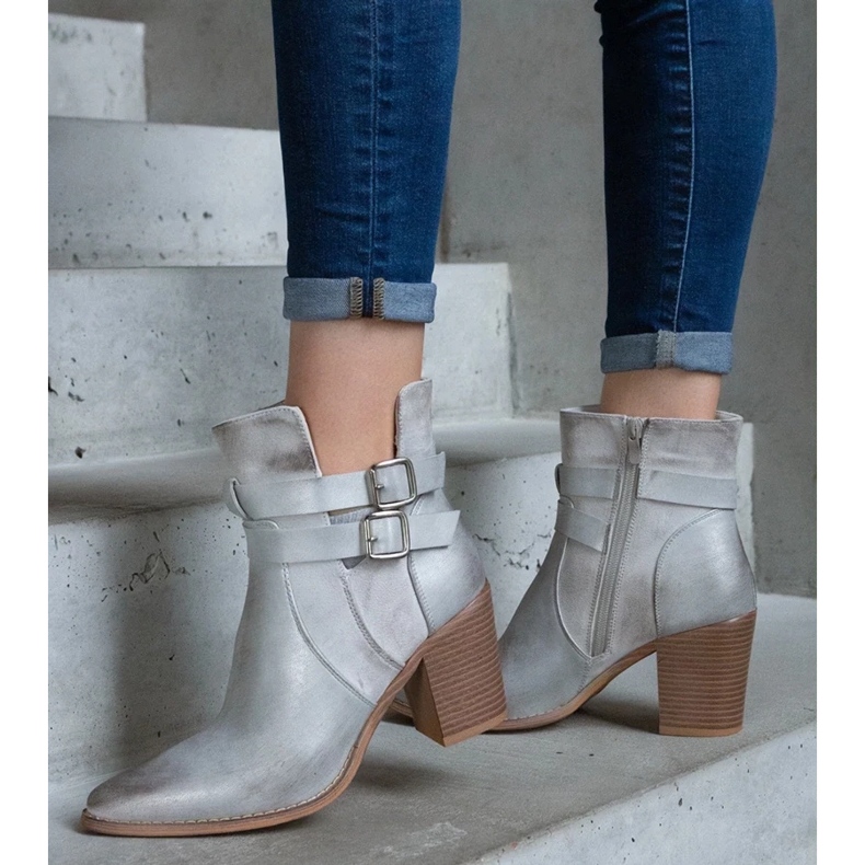 D/CEO Hopeiset korkeakorkoiset nilkkurit, joissa on Driss-leikkaus hopea 1