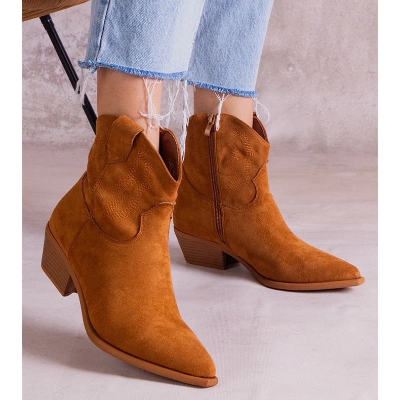 D/CEO Erinne ruskeat nilkkurit 2