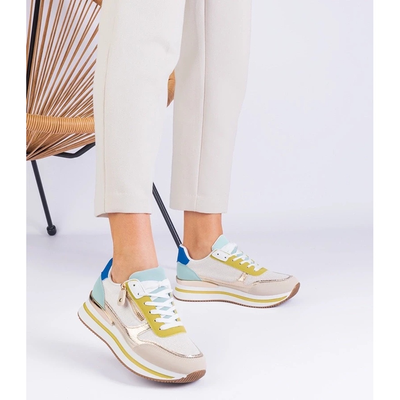 D/CEO Vihreät urheilulajit laiturilla ISOLDE: n kultaisella insertillä 2