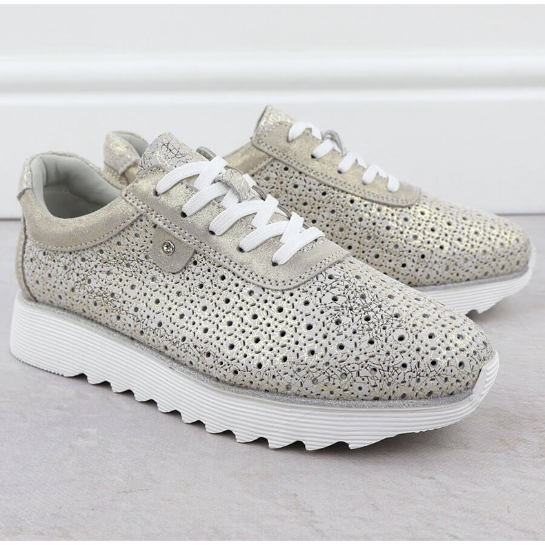 S.Barski Naisten nahkaiset kengät Openwork-alustalla Złote S. Barski LR51-927 kultainen 2