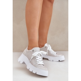 Sneakers -urheilukengät Chebello 4632 -hopealustalla 2