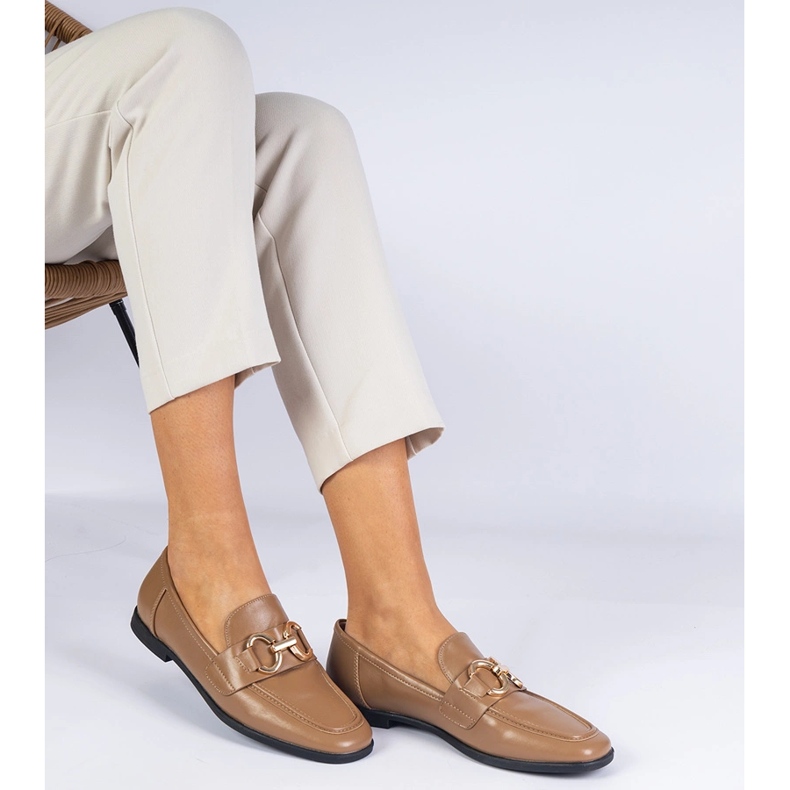 Ruskeat naisten leipät, joissa on kultainen sisustus 2