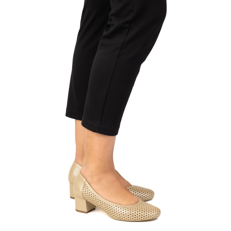 Exquisite AVOKUVAT Nahkapumput vakaa kantapää 1622ex beige 1