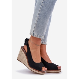 Musta sandaalit kiila kantapää punos 1