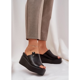 Tohvelit laiturilla ja kiilat ekologinen musta nahka 2