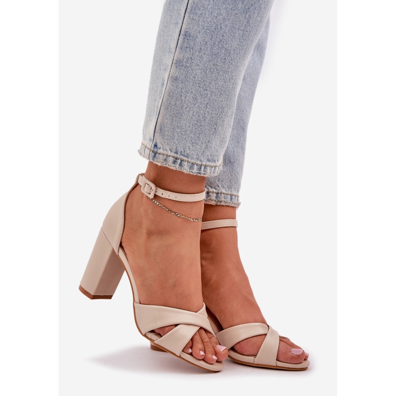 Sandaalit baarikorkolla, jossa on ekologinen nahka beige 1