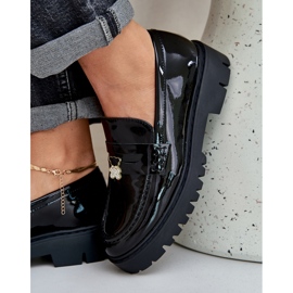 Maalattu naisten leipät nastailla musta karhu 2