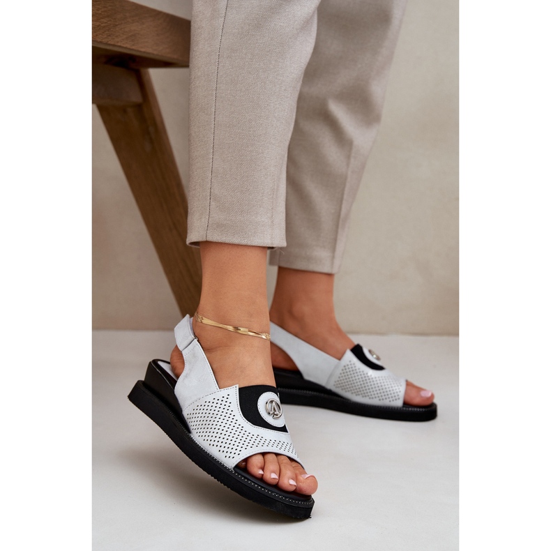 Jezzi Naisten sandaalit hopeakiilassa koristeella 2