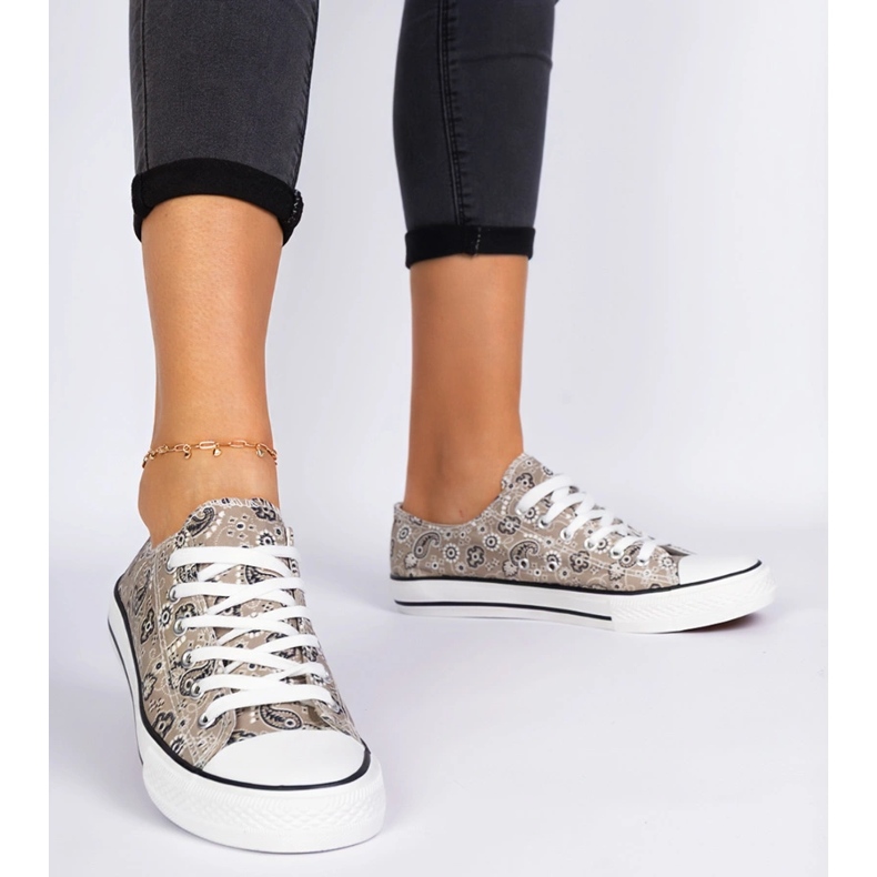 Ruskeat naisten materiaalit lenkkarit atsteekkityyliin 1