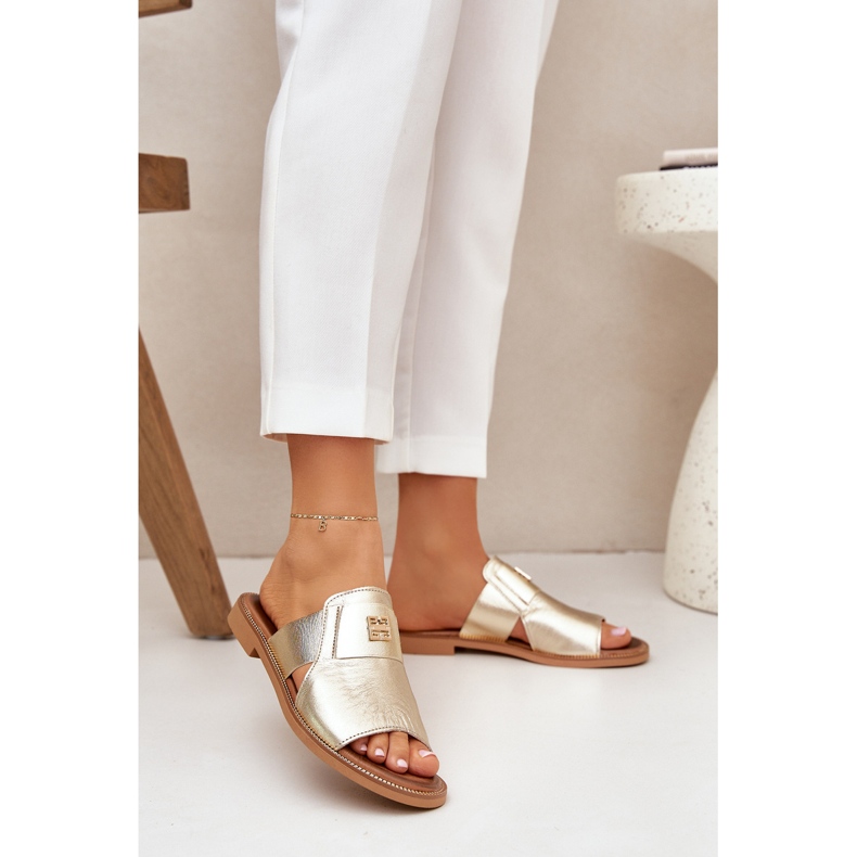 Tyylikkät luonnon nahkatohvelit Zazoo 40423 zloty kultainen 2