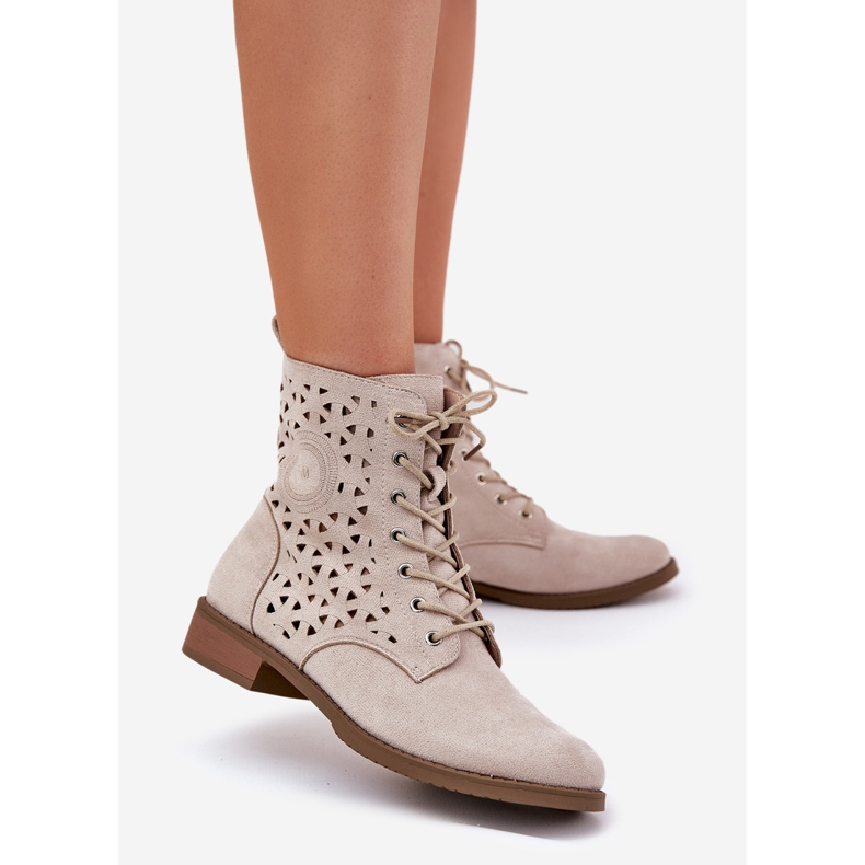 Jezzi Robotteja, joissa on avoin työkuvio kevyelle rantalukille beige 1