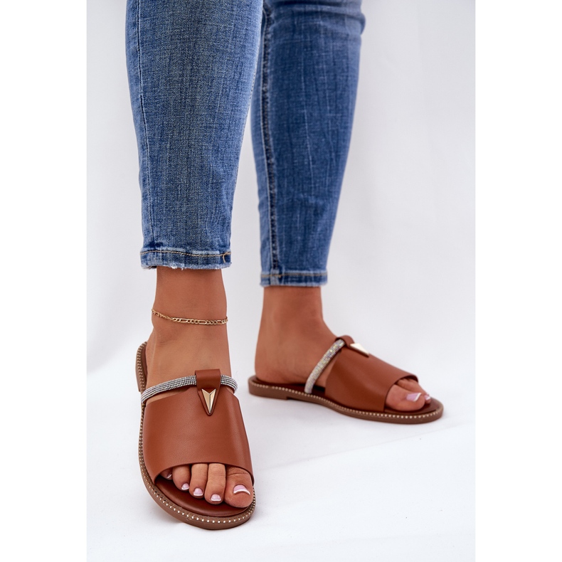 Eco Leather Flat -Pested Flip Flops koristeellisella kamelihihnalla ruskea 2