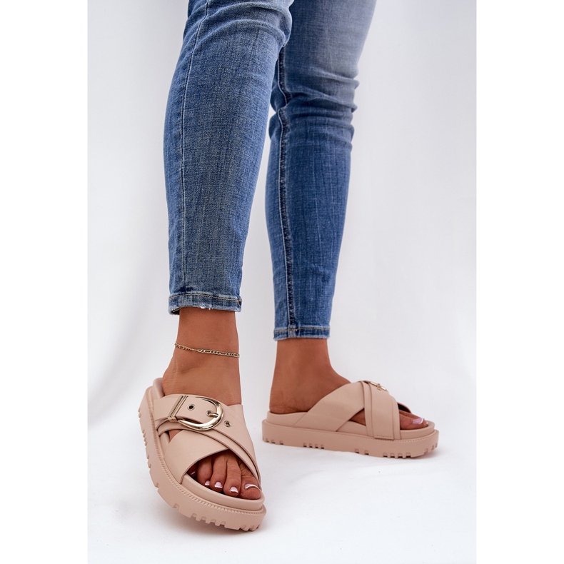 Tossut lavalla beige -solki 2