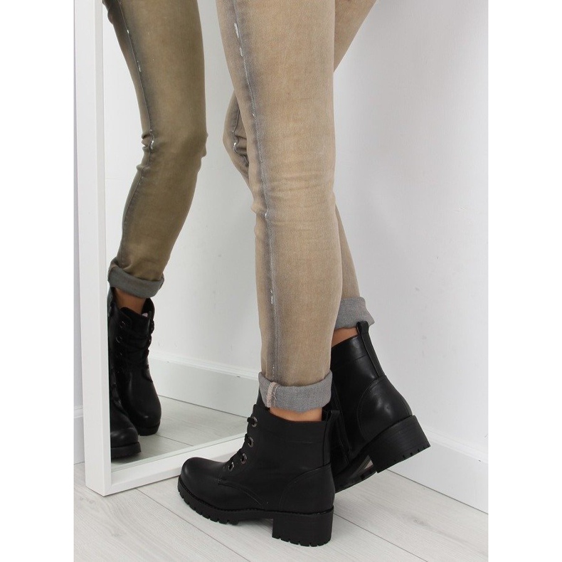 Mustat nauhakengät HQ891 mustat 2