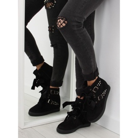 Mustat tennarit A-79 mustat 1