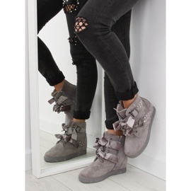 Harmaa A-79 Harmaa lenkkarit 1