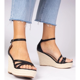 Mustat sandaalit EspAdrilles kiilalla 3
