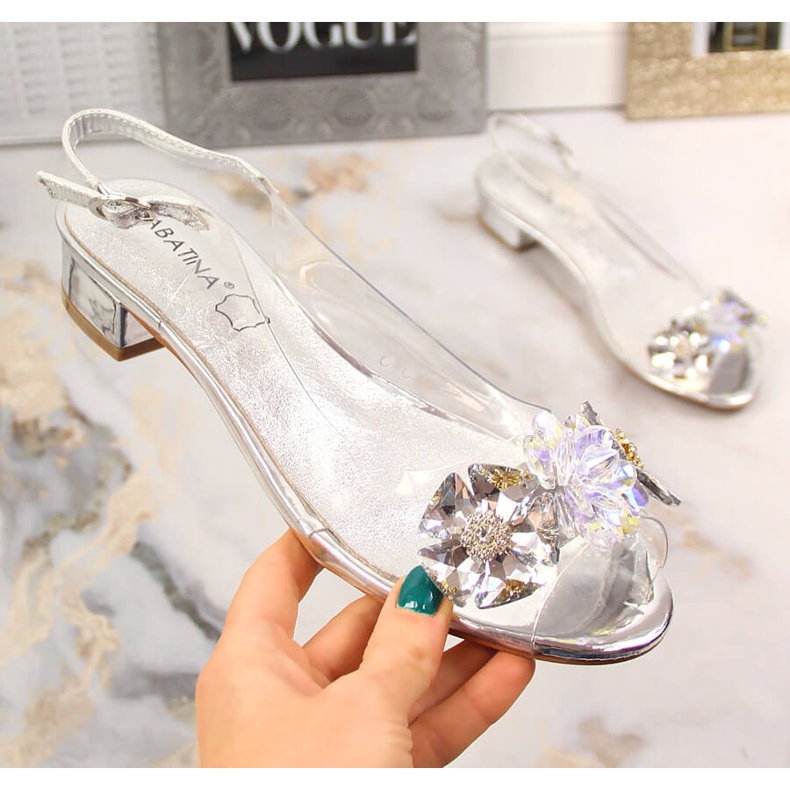 Läpinäkyvät litteät sandaalit kivillä hopeaa Sabatina 380-8 1