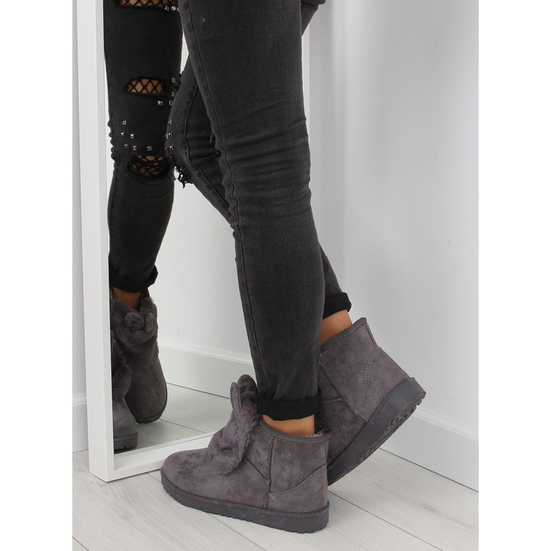 Emusy korvilla harmaa B198 harmaa 2