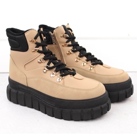 Naisten beige-saappaat paksulla alustalla News 7928 2