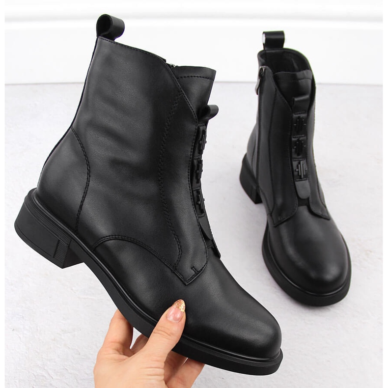 Mustat naisten nahkasaappaat D&amp;A S.Barski Premium Collection CR42-080 1