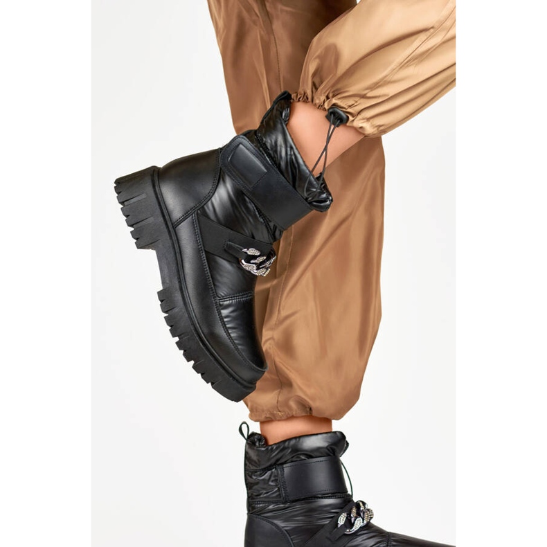 Naisten lumikengät tarranauhalla, musta JH-5B 2