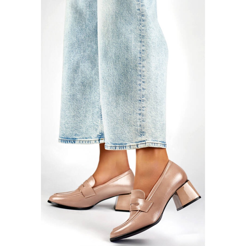 Naisten beigenväriset patentoidut korkokengät GD-FL471BE 2